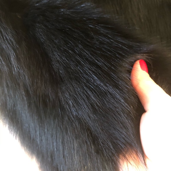 Real Black Fur Vest - Picture 11 of 13